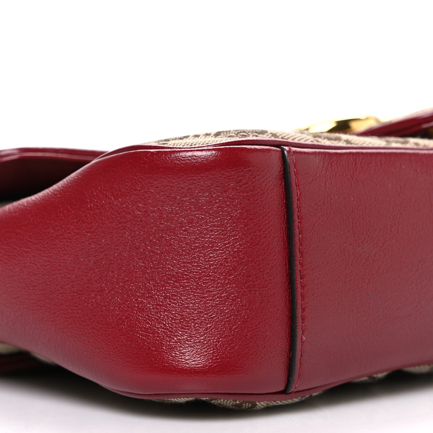 Monogram Azalea Calfskin Matelasse Diagonal Small GG Marmont Chain Shoulder Bag Beige Ebony New Cherry Red