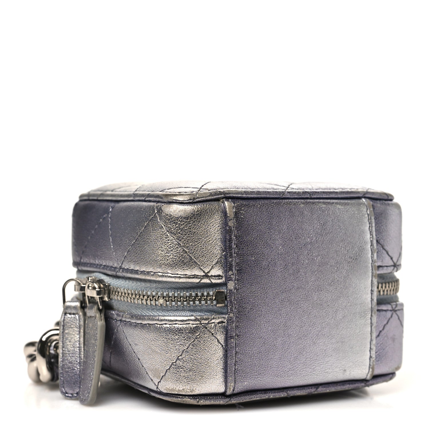 Gradient Metallic Lambskin Quilted Like A Wallet Clutch With Chain Silver Purple