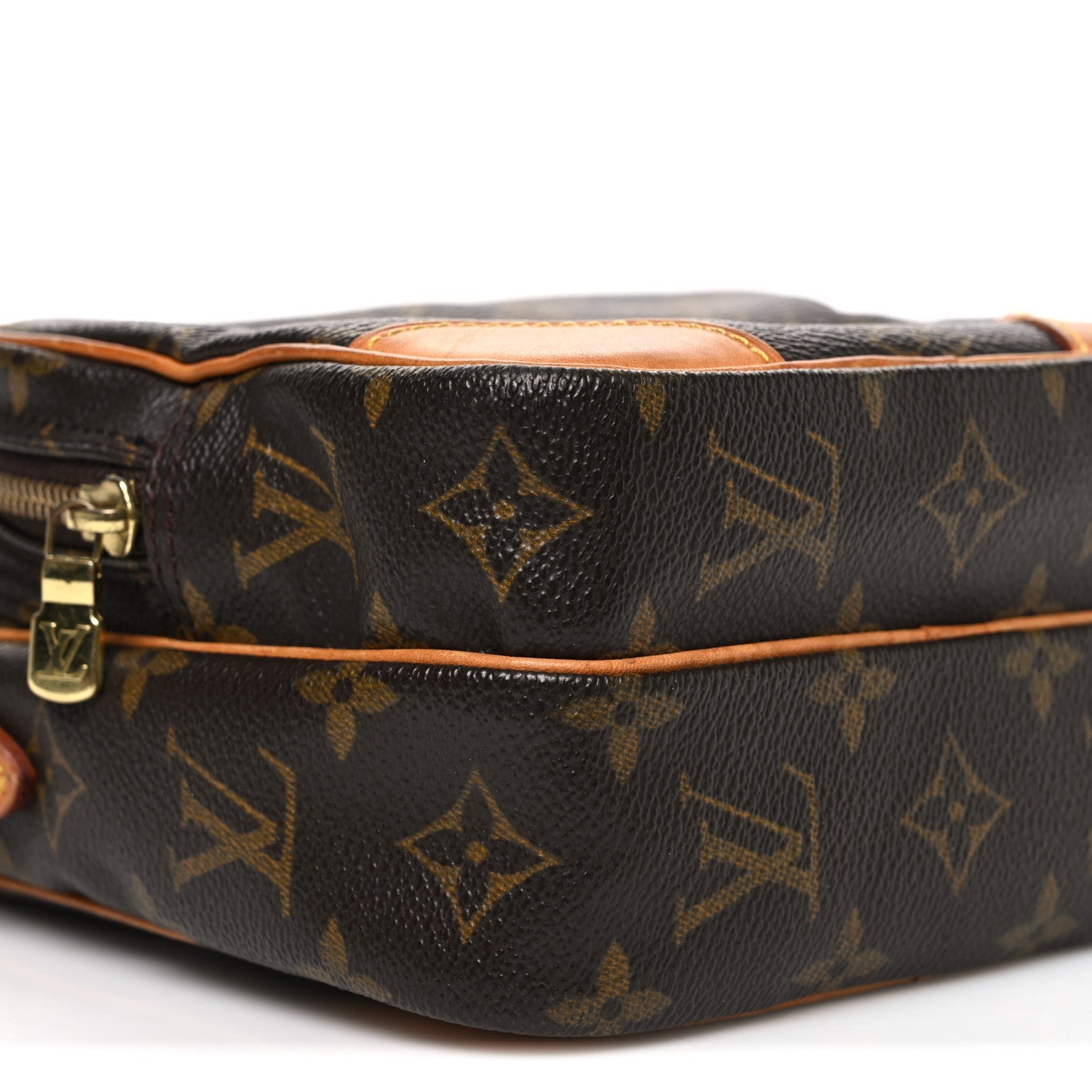 Monogram Amazone