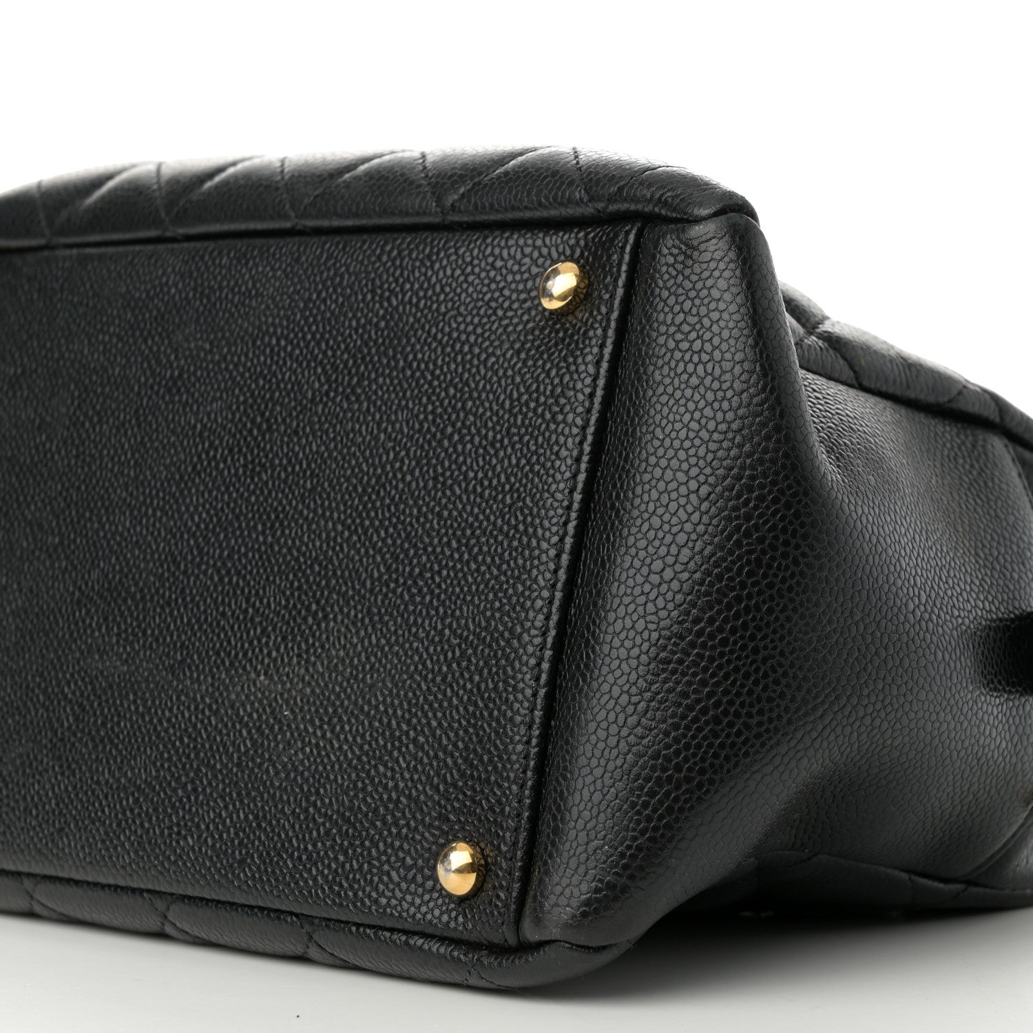 Caviar Quilted Petit Timeless Tote PTT Black
