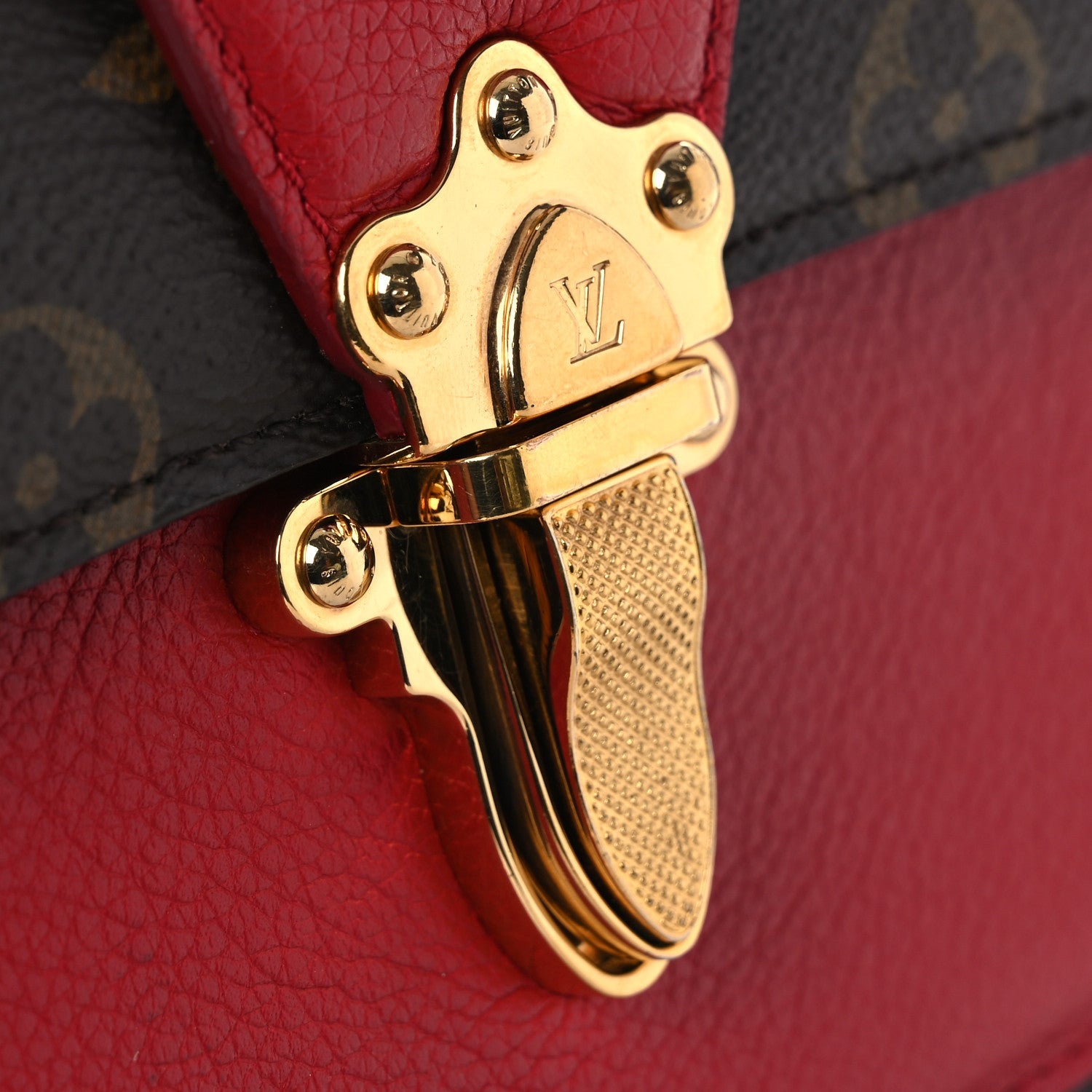 Monogram Victoire Cherry