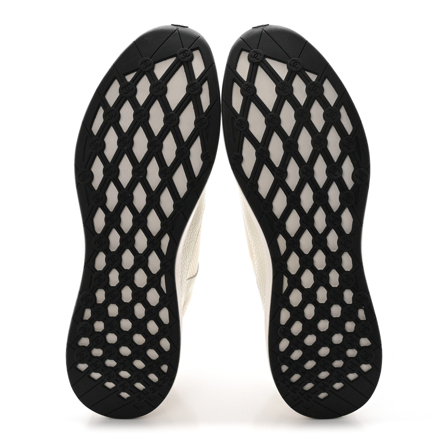 Calfskin Mesh Suede CC Sneakers 45 White Black