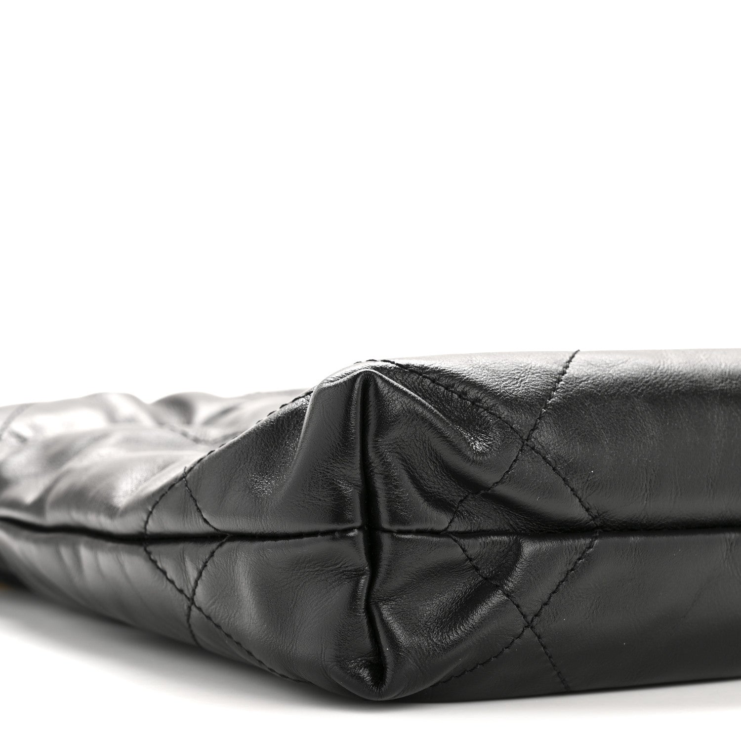 Shiny Calfskin Quilted Mini Chanel 22 Black