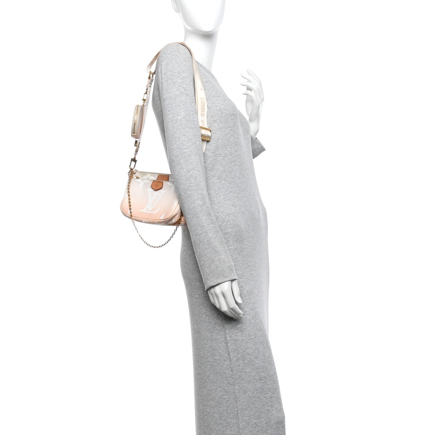 Monogram Giant By The Pool Multi Pochette Accessories Brume