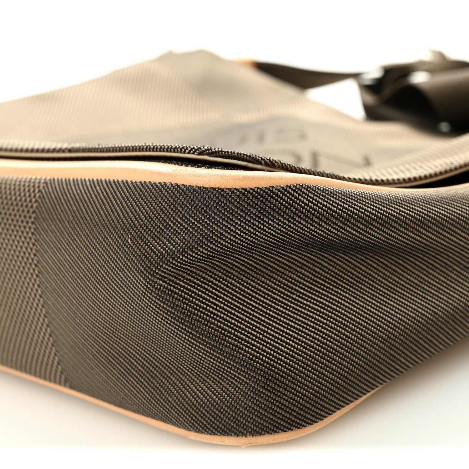 Damier Geant Messenger Bag Terre
