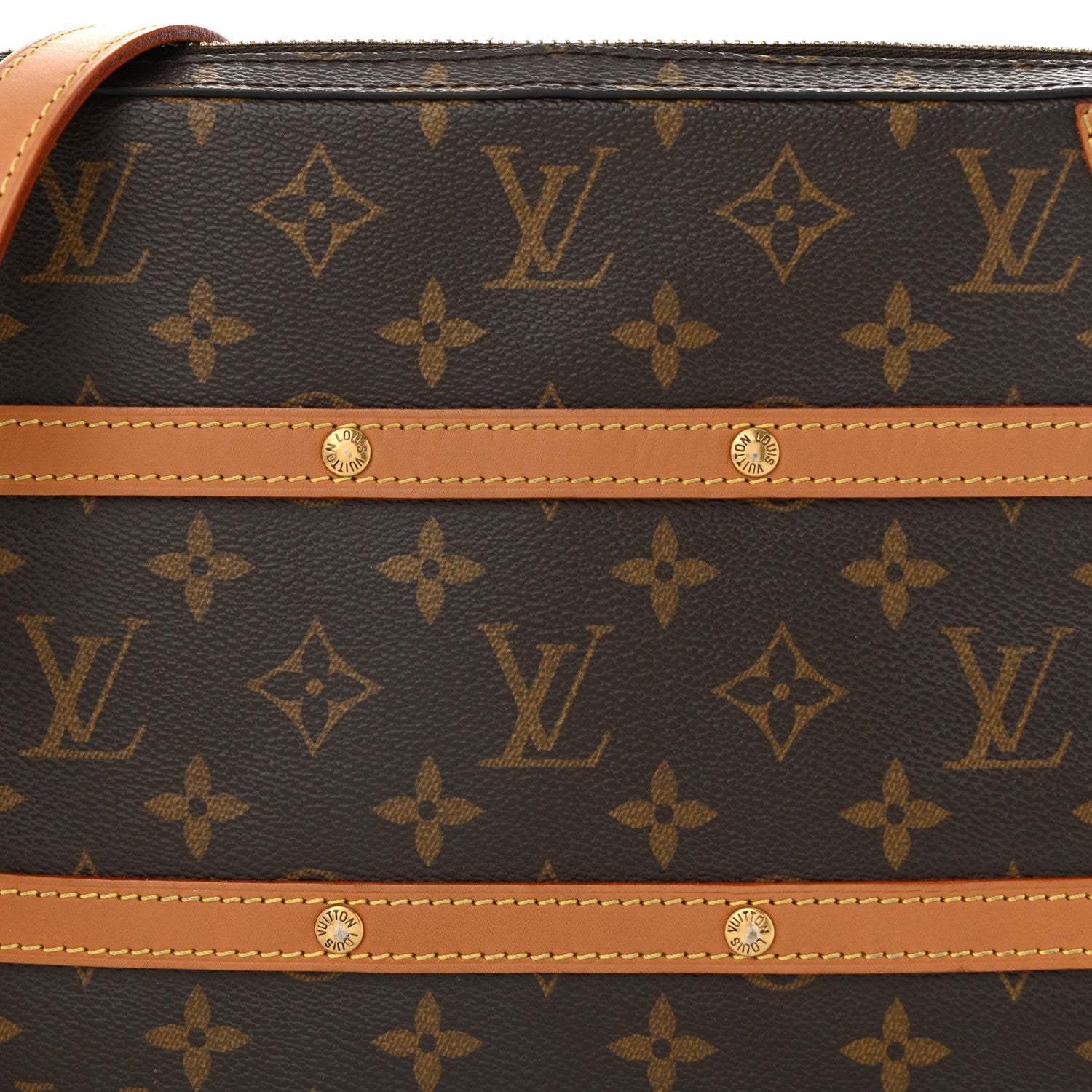 Monogram Soft Trunk Messenger MM