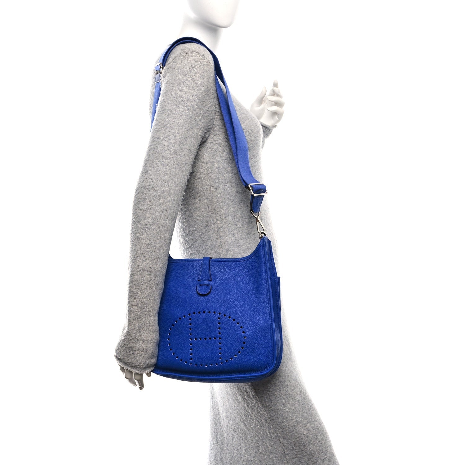 Taurillon Clemence Evelyne III PM Bleu Royal