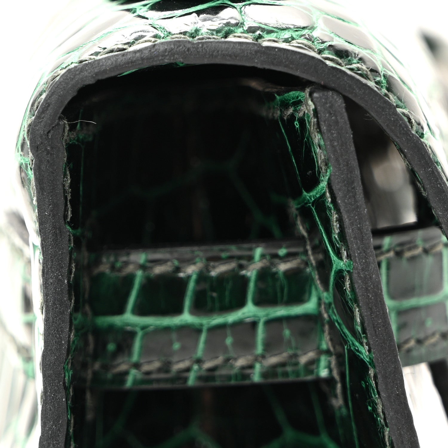 Shiny Porosus Crocodile Kelly Pochette Vert Cypress