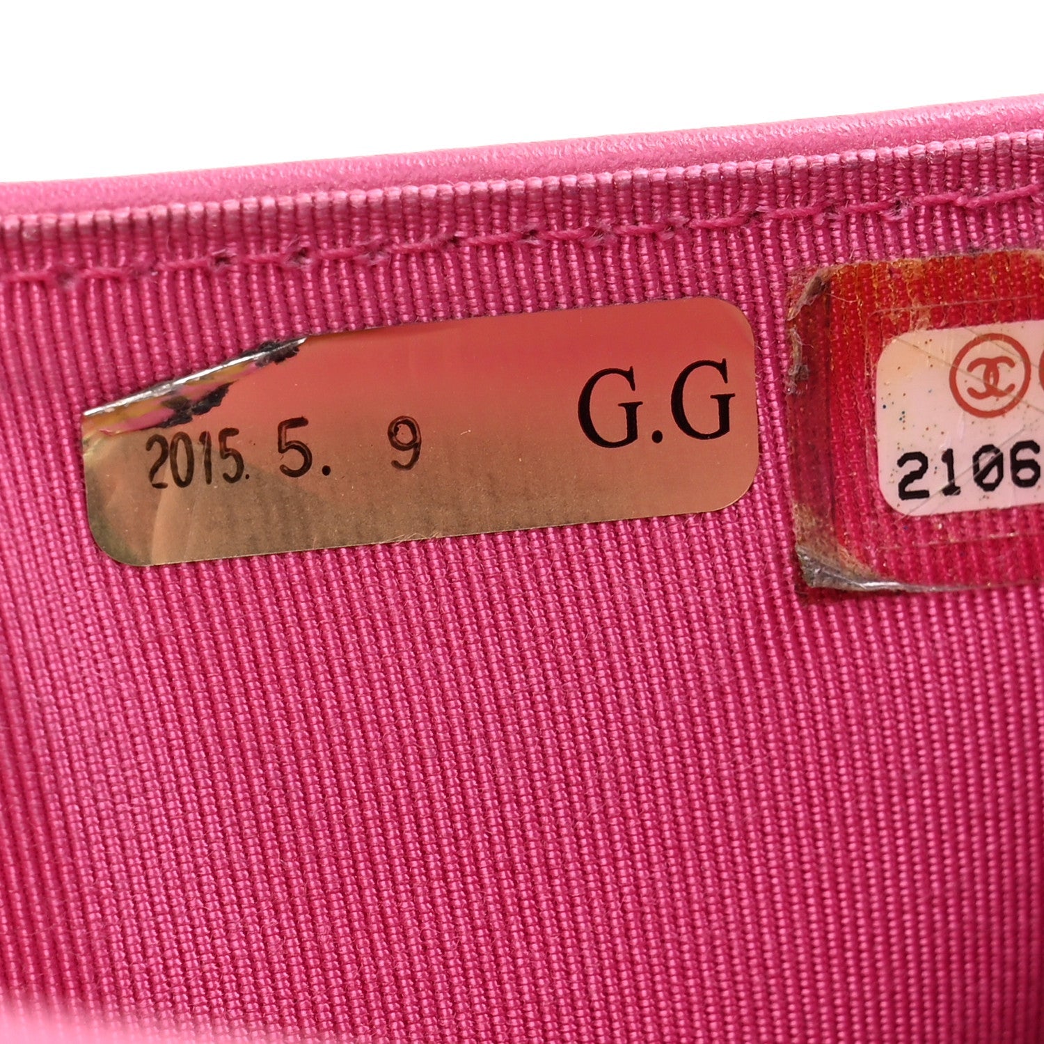 Caviar Quilted Compact Zipped Wallet Pink