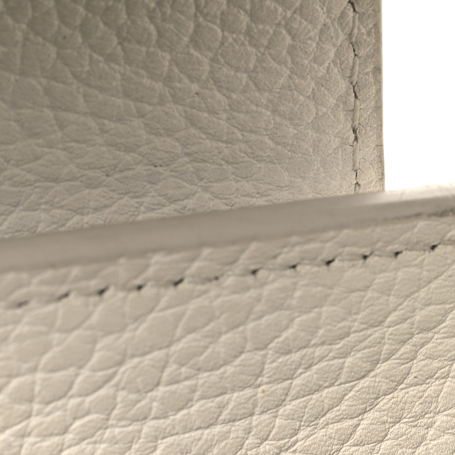 Taurillon Mini Capucines Monochrome  White