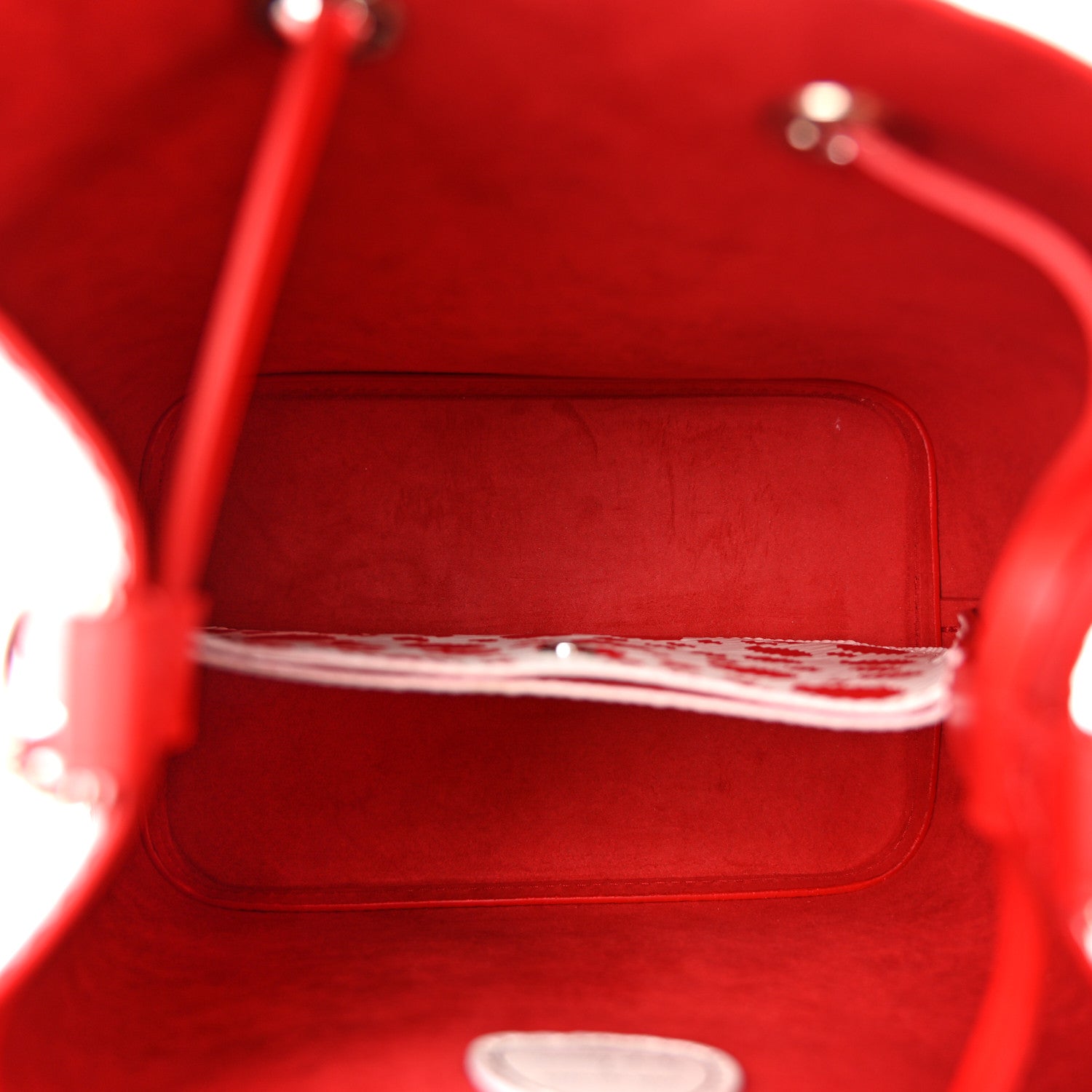 LV X YK Epi Neonoe BB Rouge White