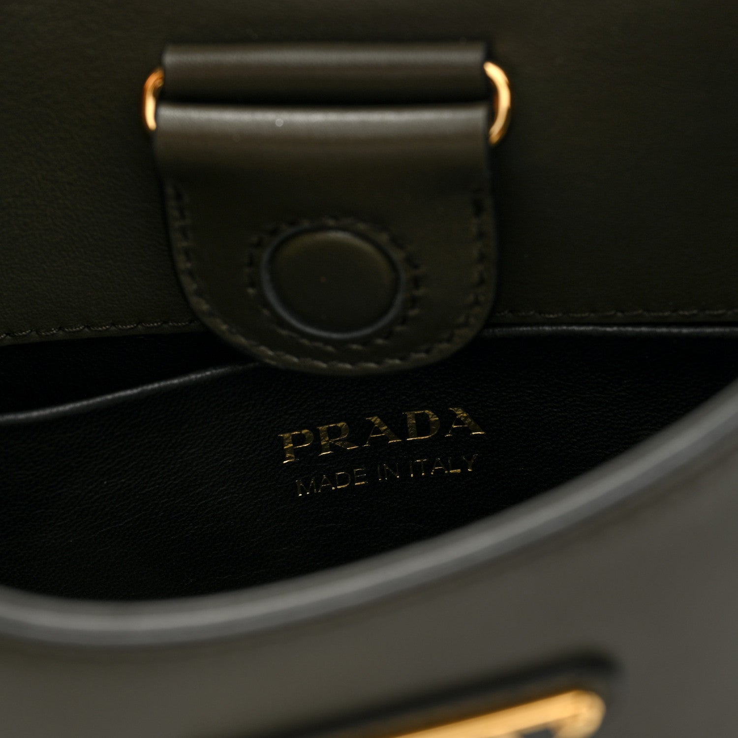 Box Calfskin Shoulder Bag Militare