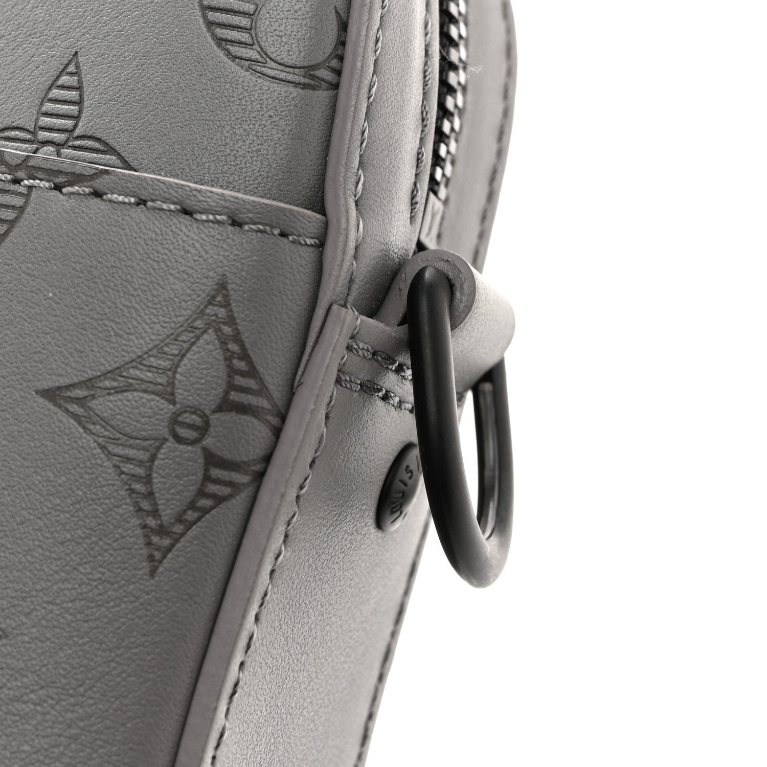 Calfskin Monogram Shadow Trio Messenger Anthracite Gray