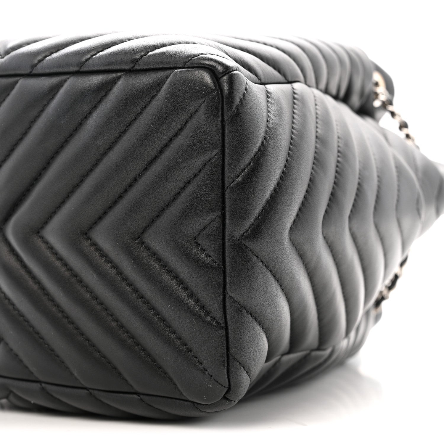Lambskin Chevron Small Urban Spirit Drawstring Bag Black