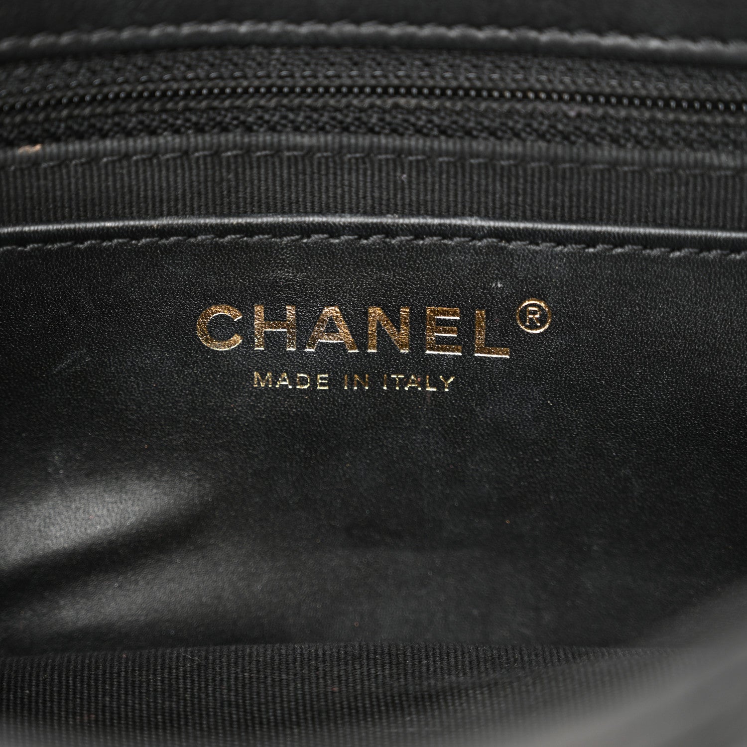 Lambskin Quilted Small Pillow Crush Flap Black
