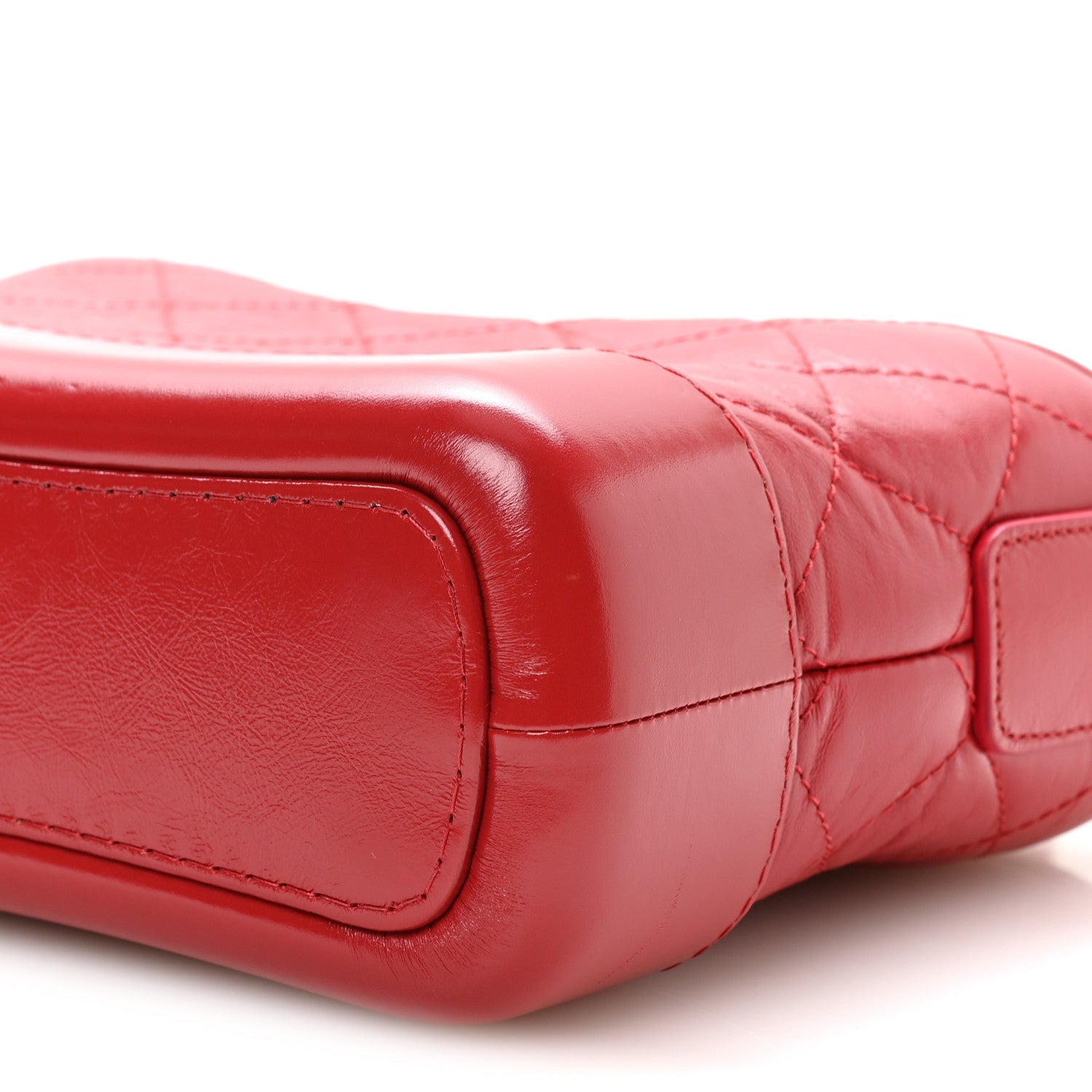 Aged Calfskin Quilted Small Gabrielle Logo Hobo Red