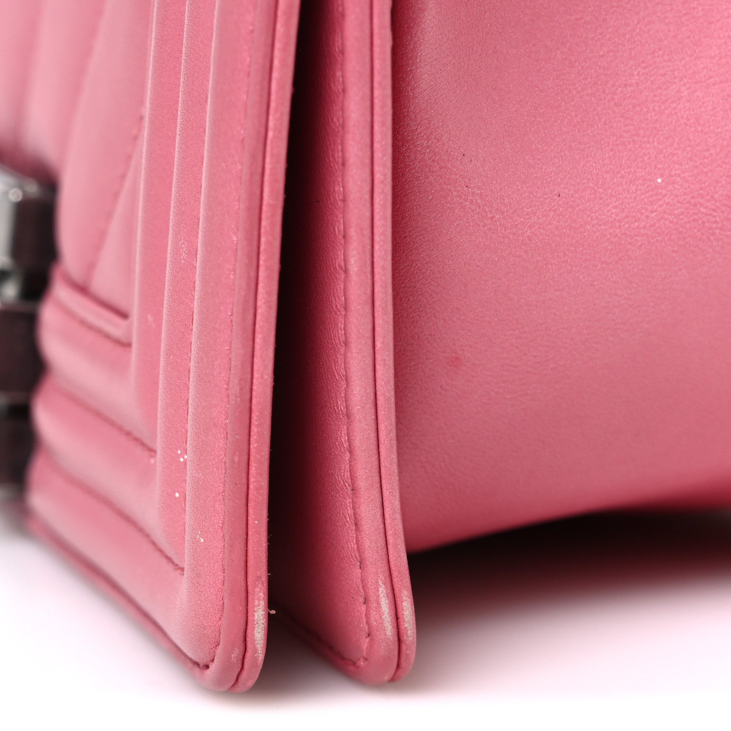 Lambskin Chevron Quilted Small Boy Flap Pink