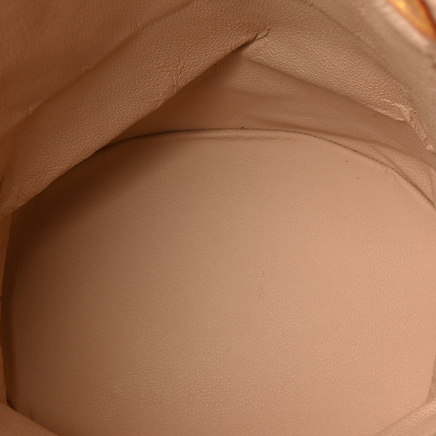 Monogram Bucket 27