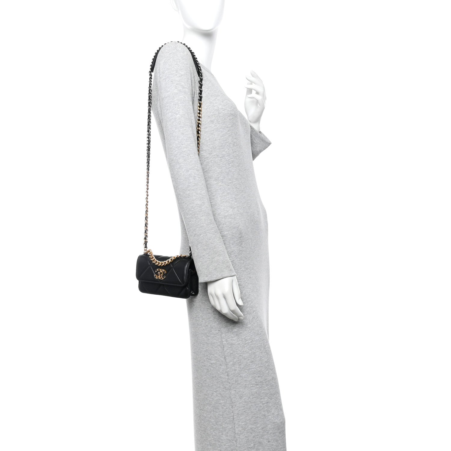 Lambskin Quilted Chanel 19 Clutch With Chain Black