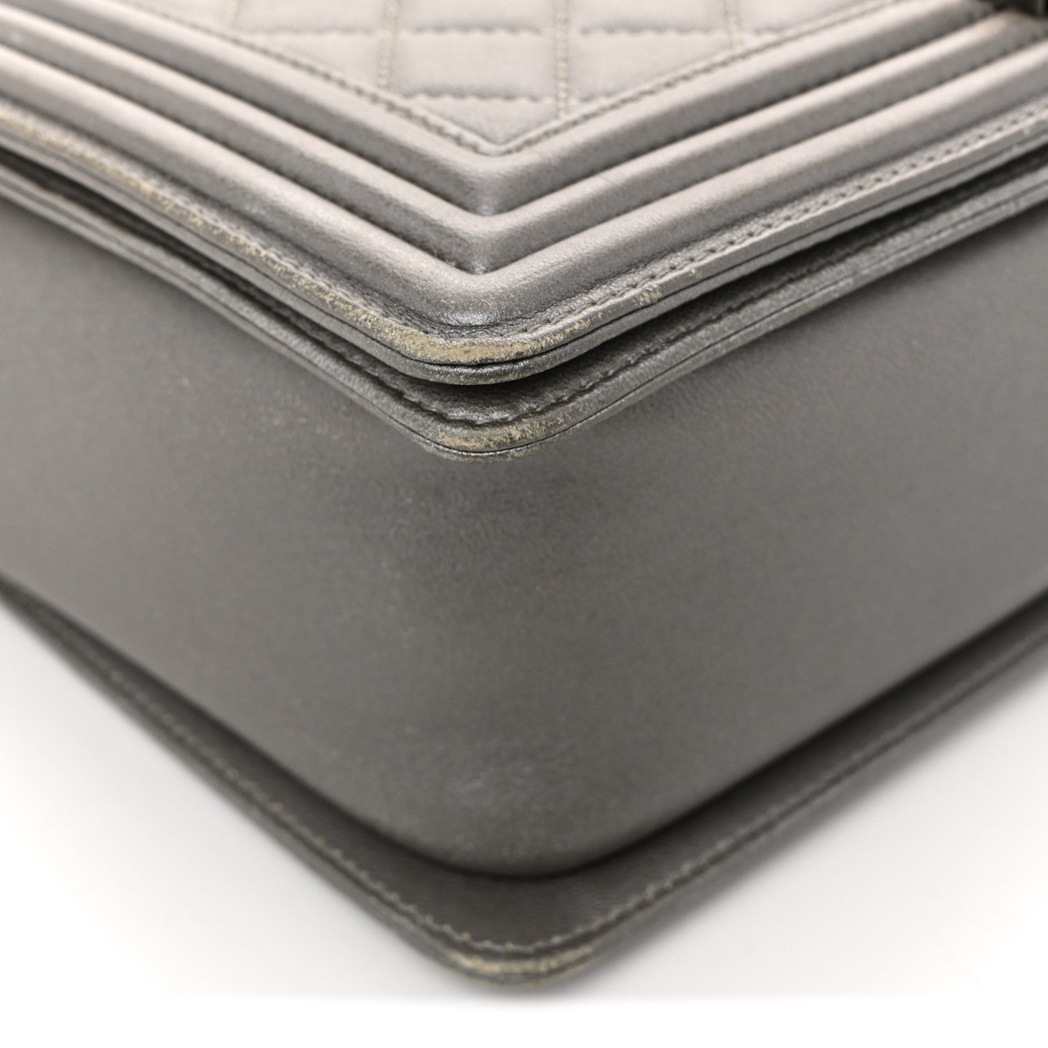 Metallic Lambskin Stingray Quilted Medium Boy Flap Silver