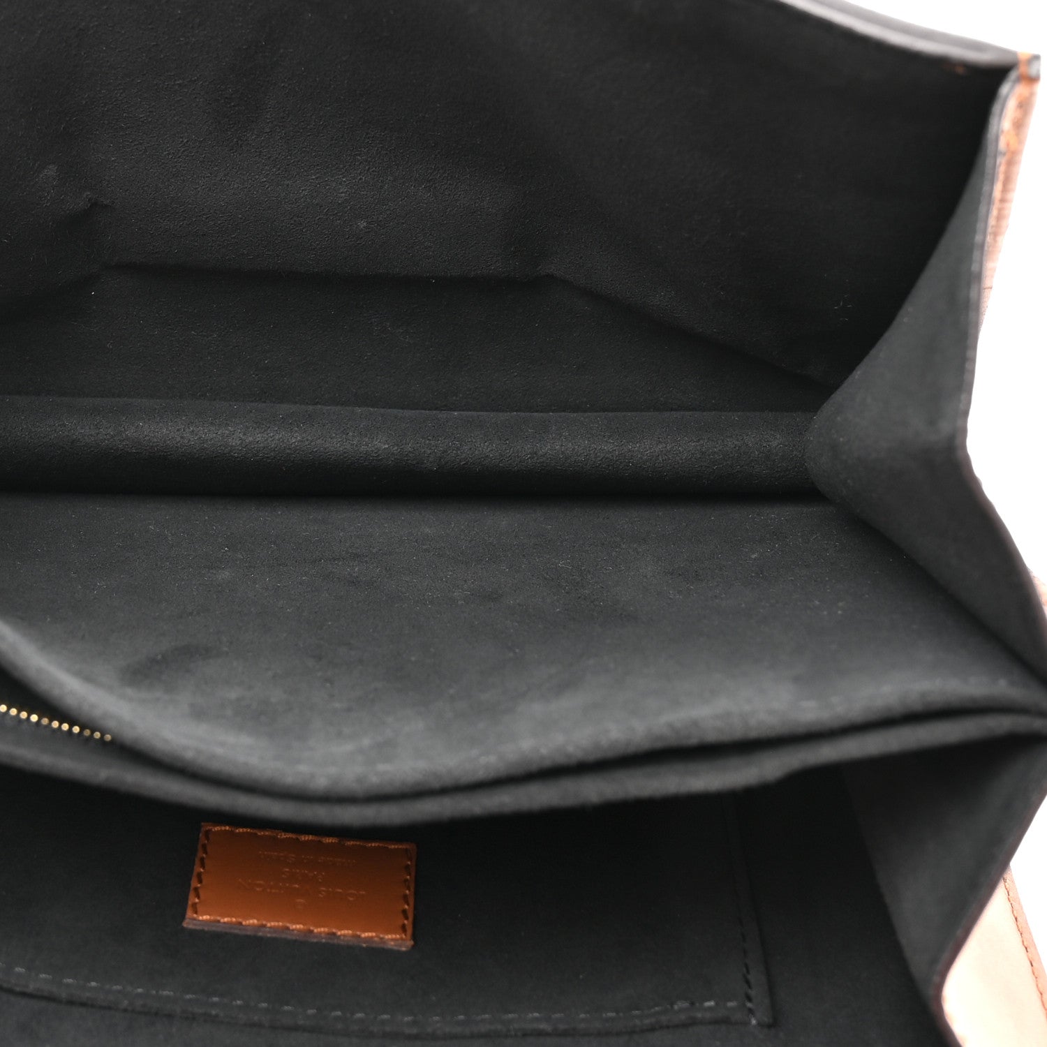 Reverse Monogram Dauphine MM