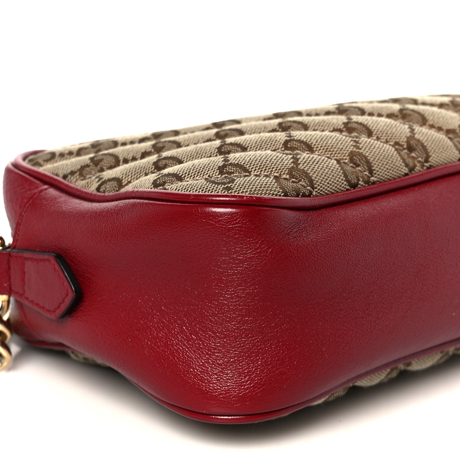 Monogram Azalea Calfskin Matelasse Diagonal Small GG Marmont Chain Shoulder Bag Beige Ebony New Cherry Red