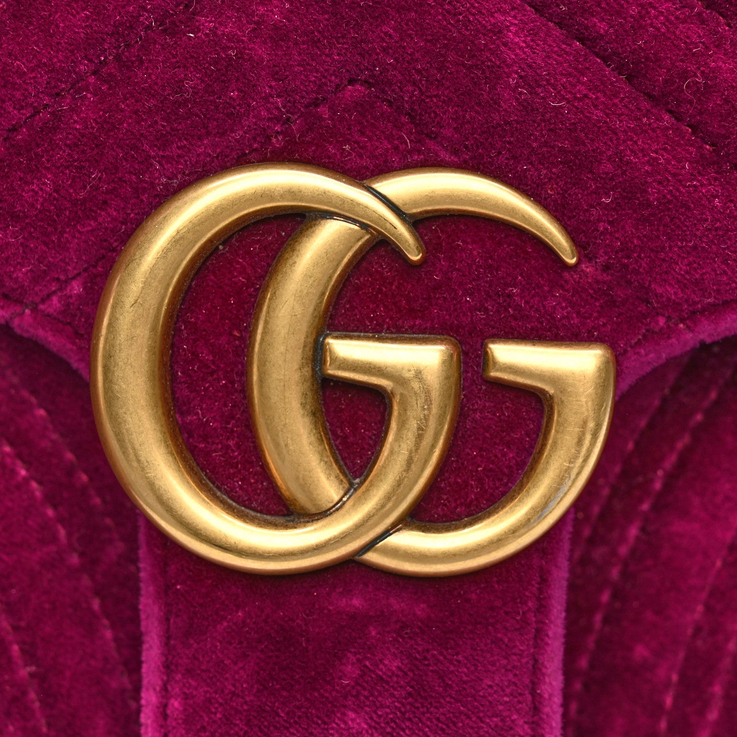 Velvet Matelasse Small GG Marmont Shoulder Bag Fuchsia Violet Cyclamen