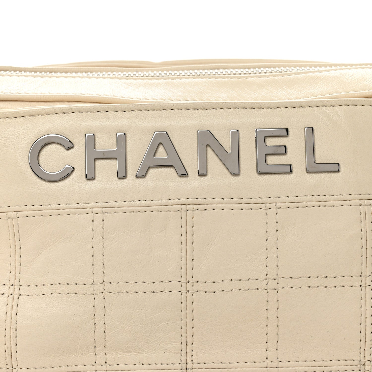 Lambskin LAX East West Shoulder Bag Ivory