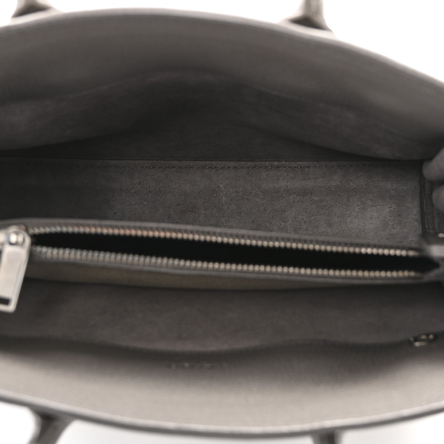 Grained Calfskin Bi-Color Baby Supple Sac De Jour Souris Fog