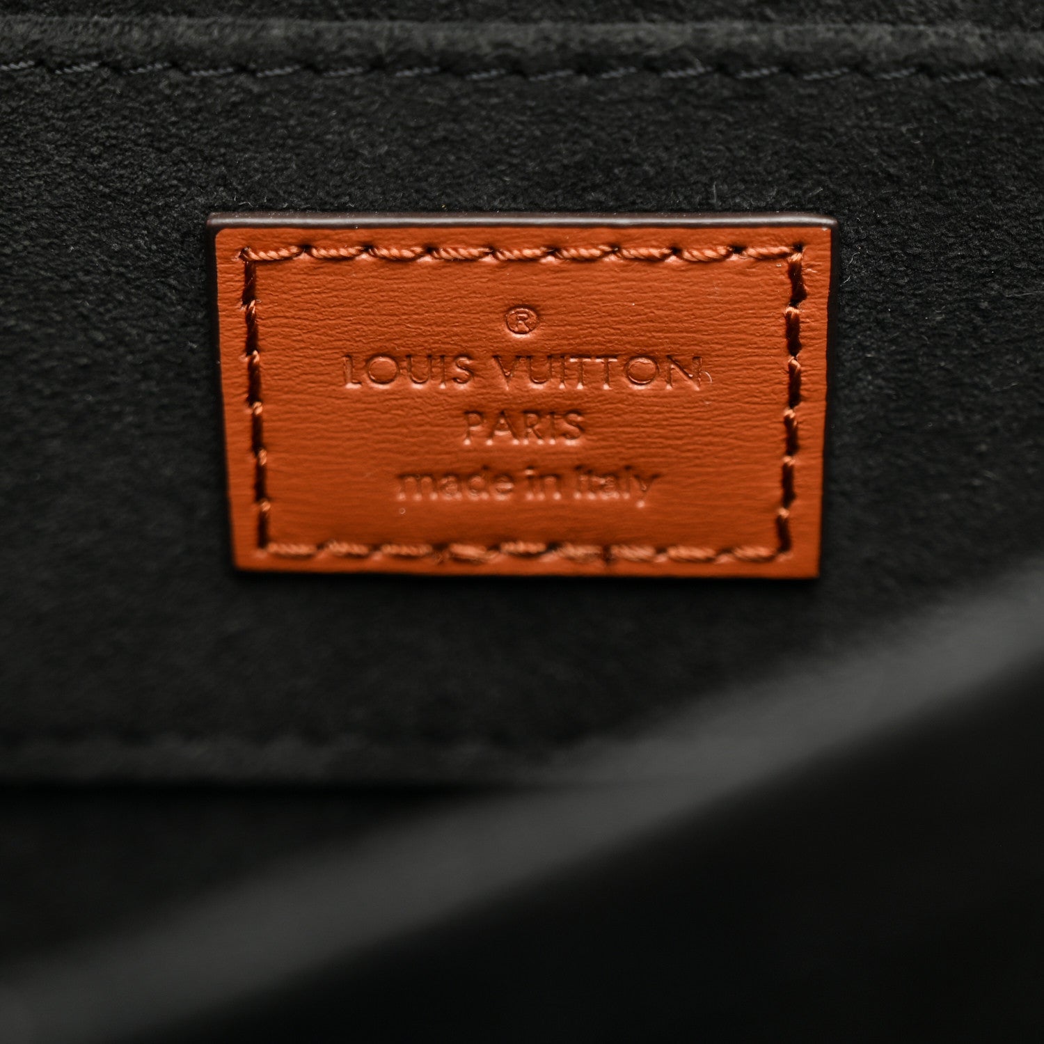 Reverse Monogram Dauphine Mini
