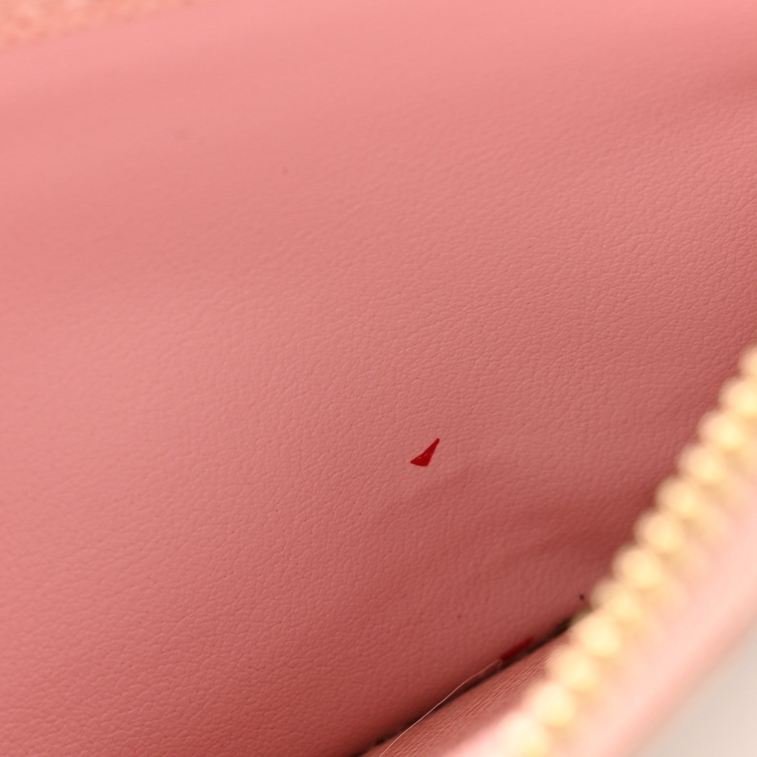 Damier Azur Zippy Wallet Rose Ballerine