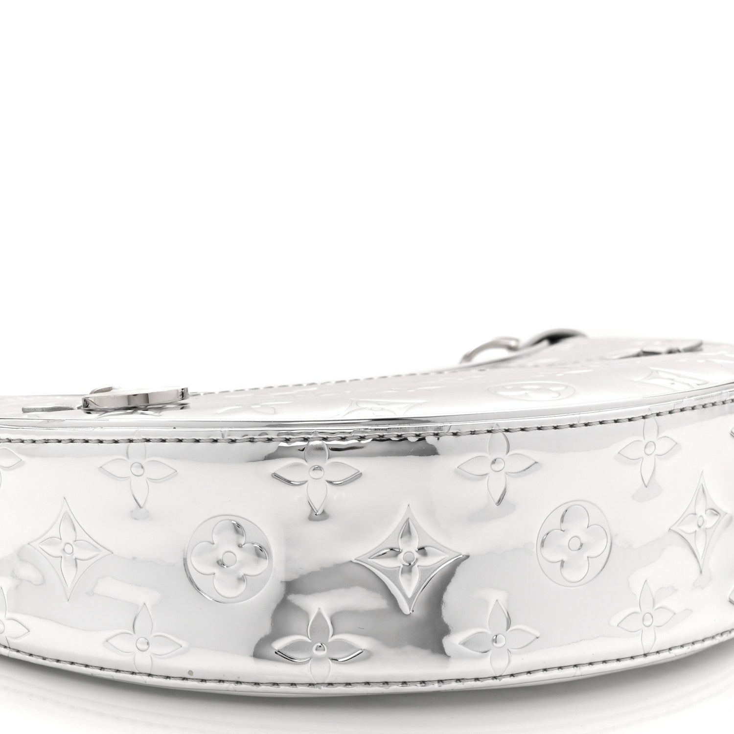 Monogram Miroir Loop PM Silver