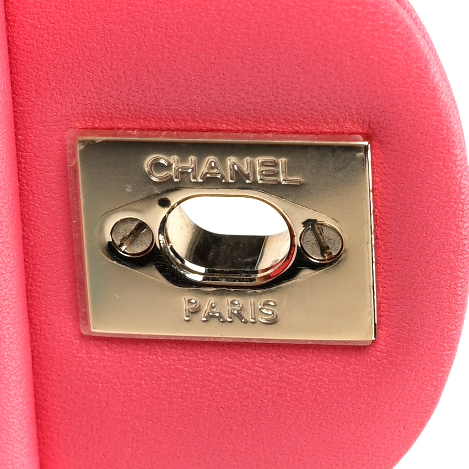 Calfskin Quilted Medium Bubbly Flap Pink