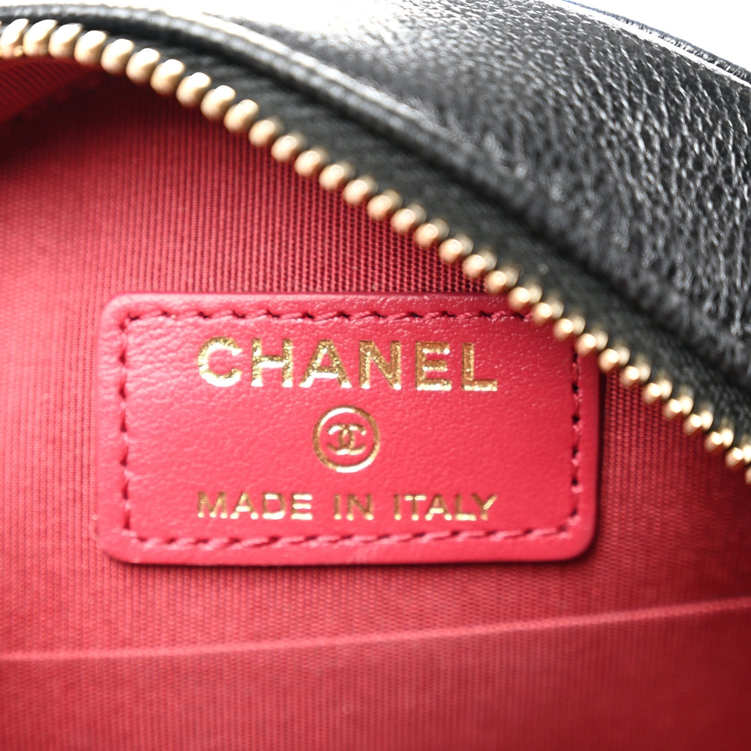 Shiny Goatskin Quilted Chanel 19 Round Clutch With Chain Black