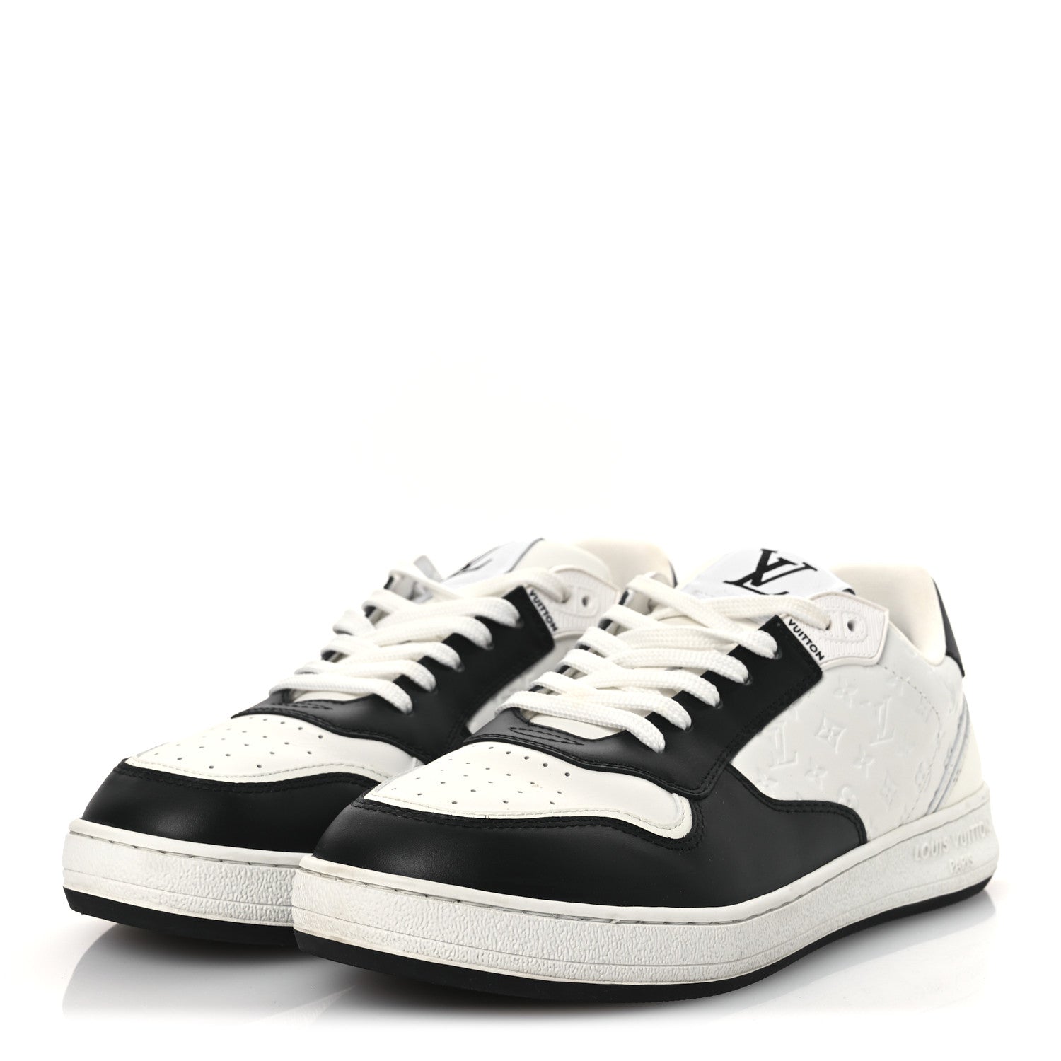 Calfskin Monogram LV Stadium Sneaker 38 White Black