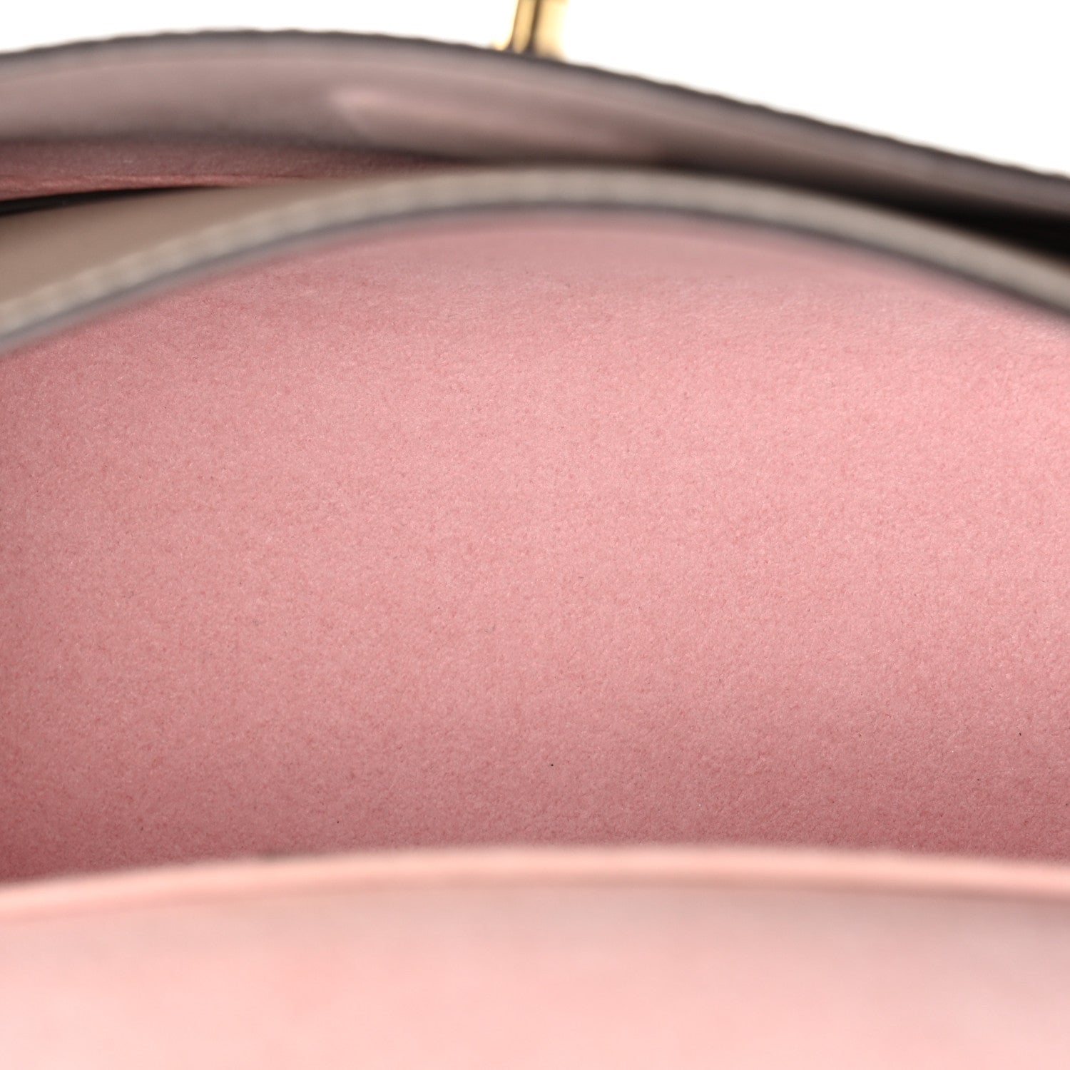 Soft Calfskin Mylockme Chain Bag BB Greige