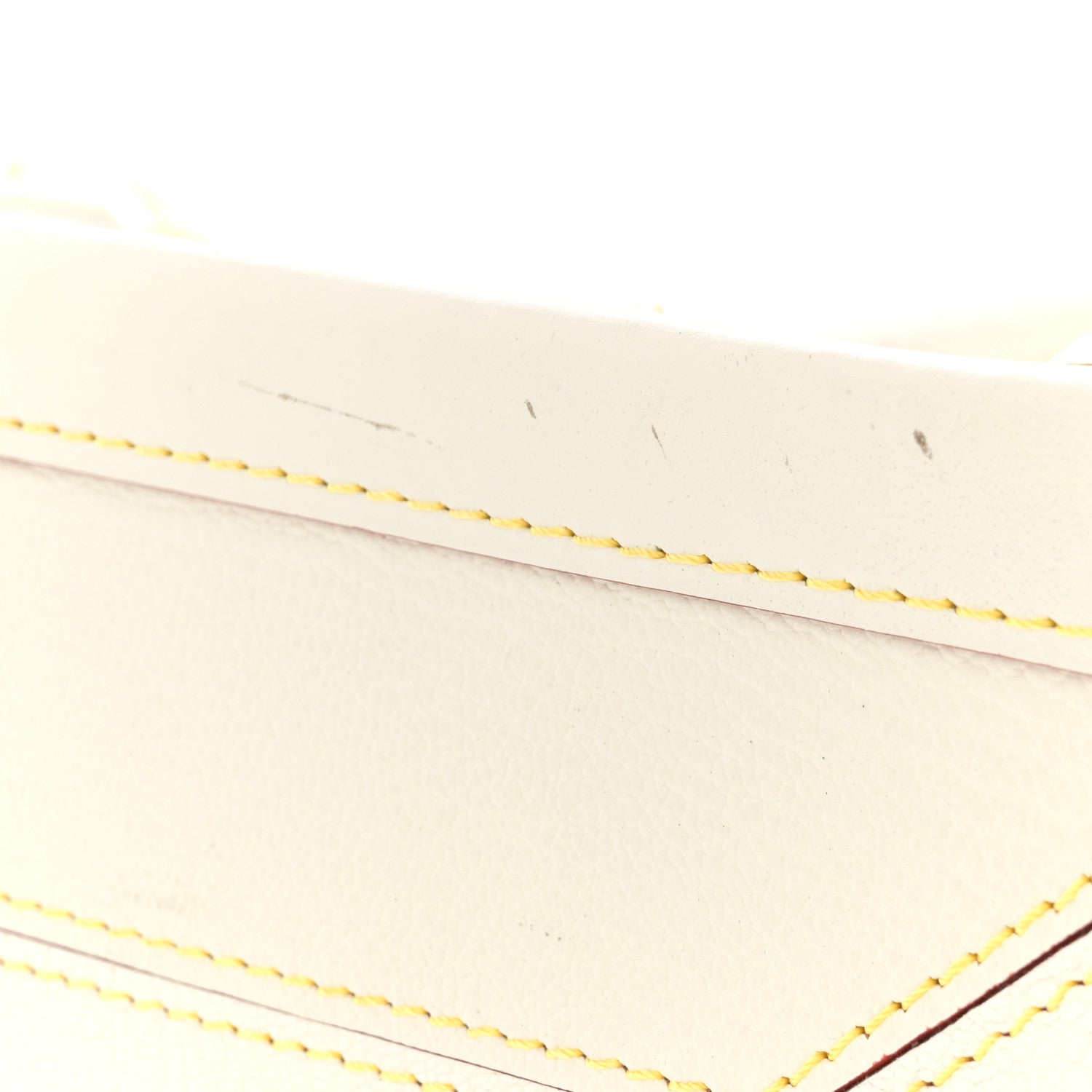 Suhali Le Fabuleux White