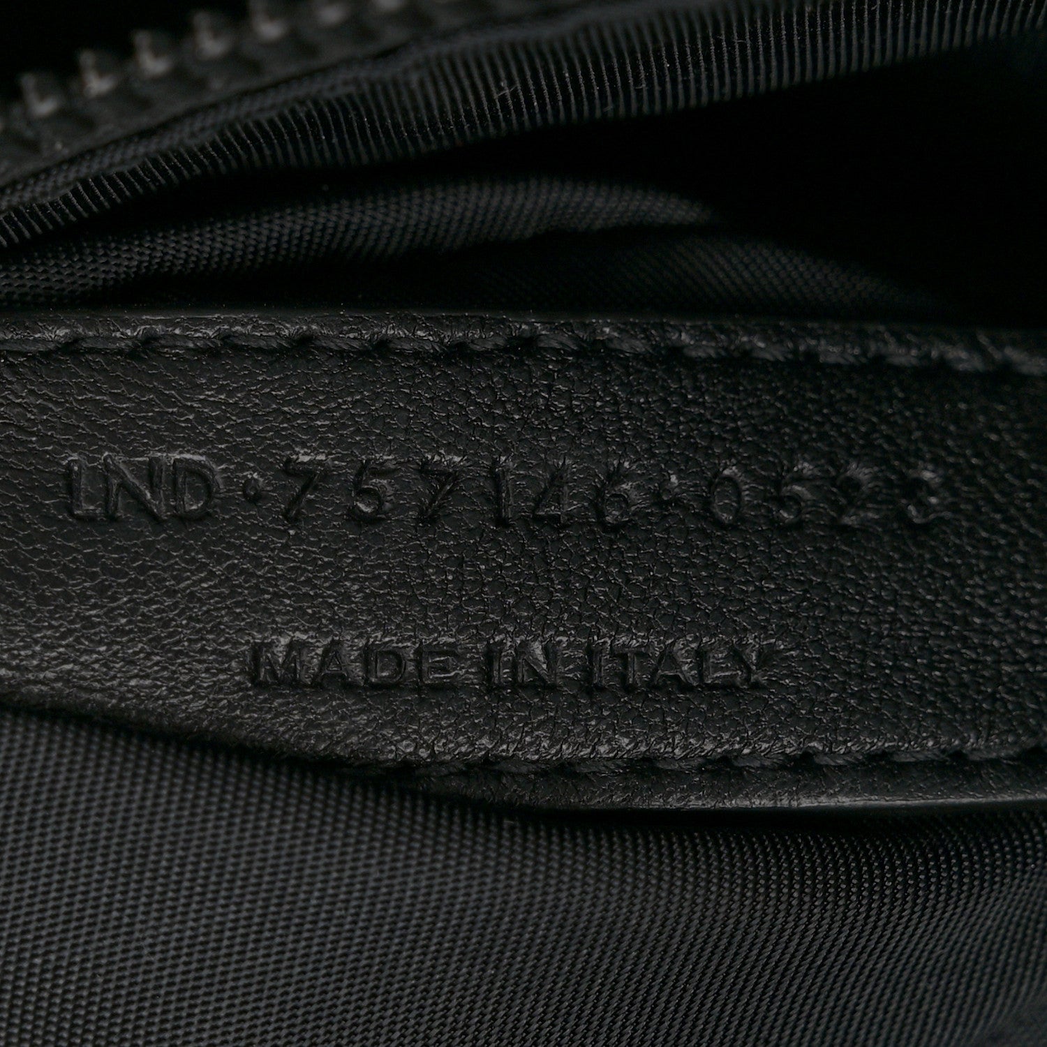 Econyl Nylon Niki Messenger Black