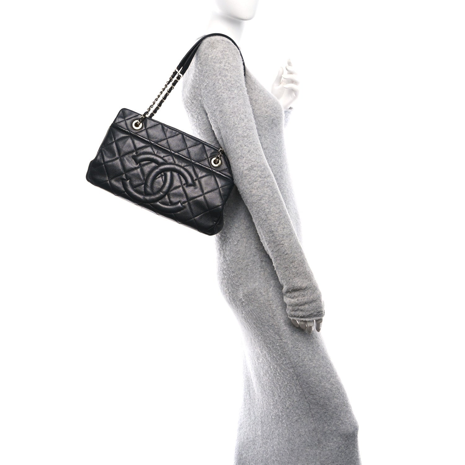 Caviar Quilted Timeless CC Soft Tote Black