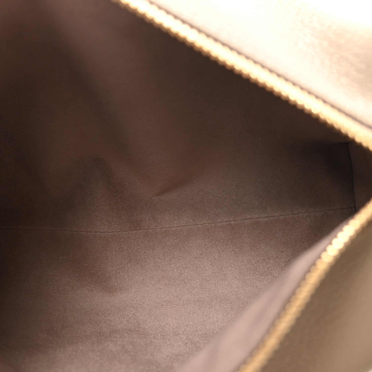 Calfskin Side Trunk MM Taupe