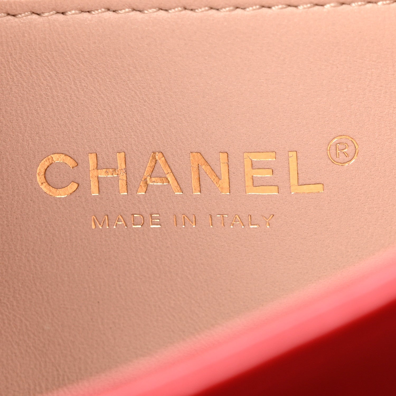 Iridescent Calfskin Quilted Small Straight Lined Flap Red