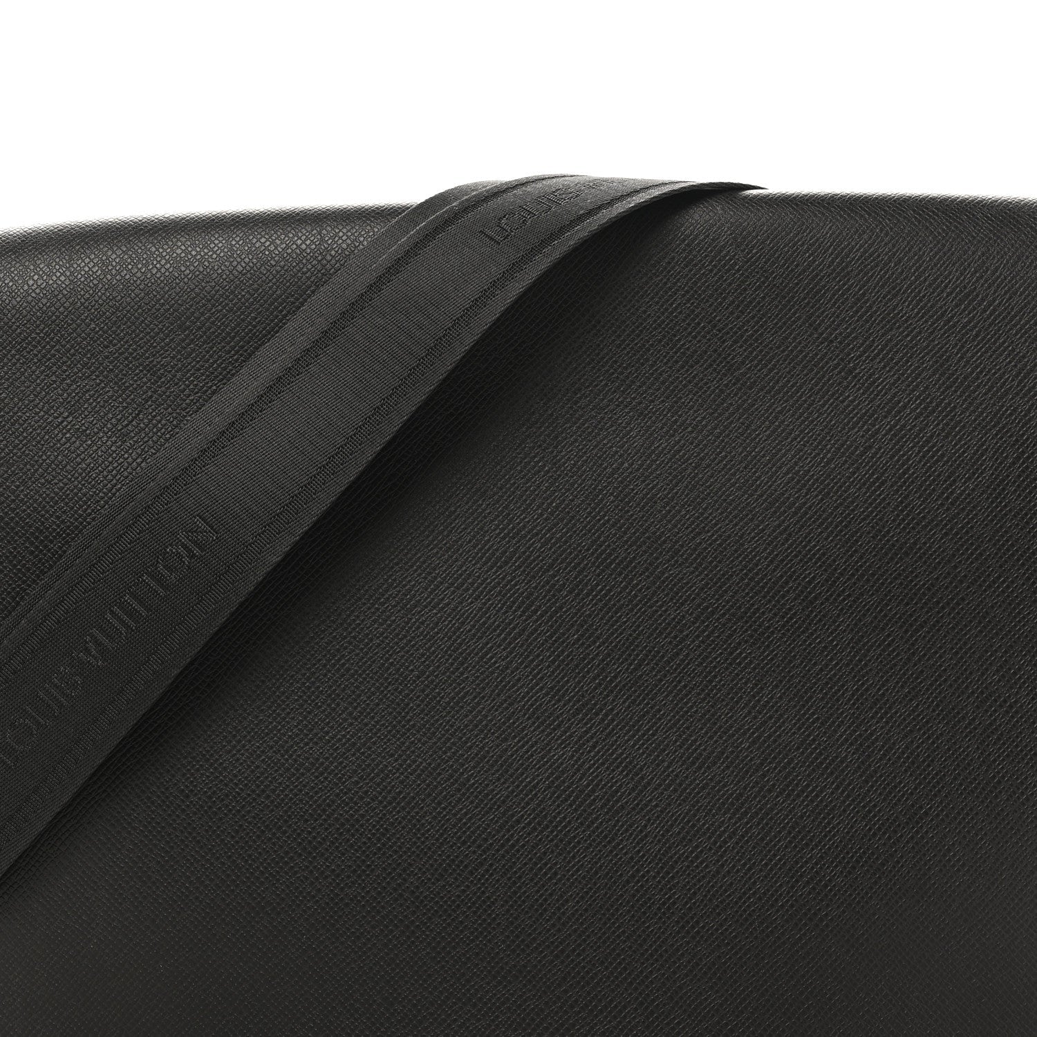 Taiga Roman GM Messenger Black