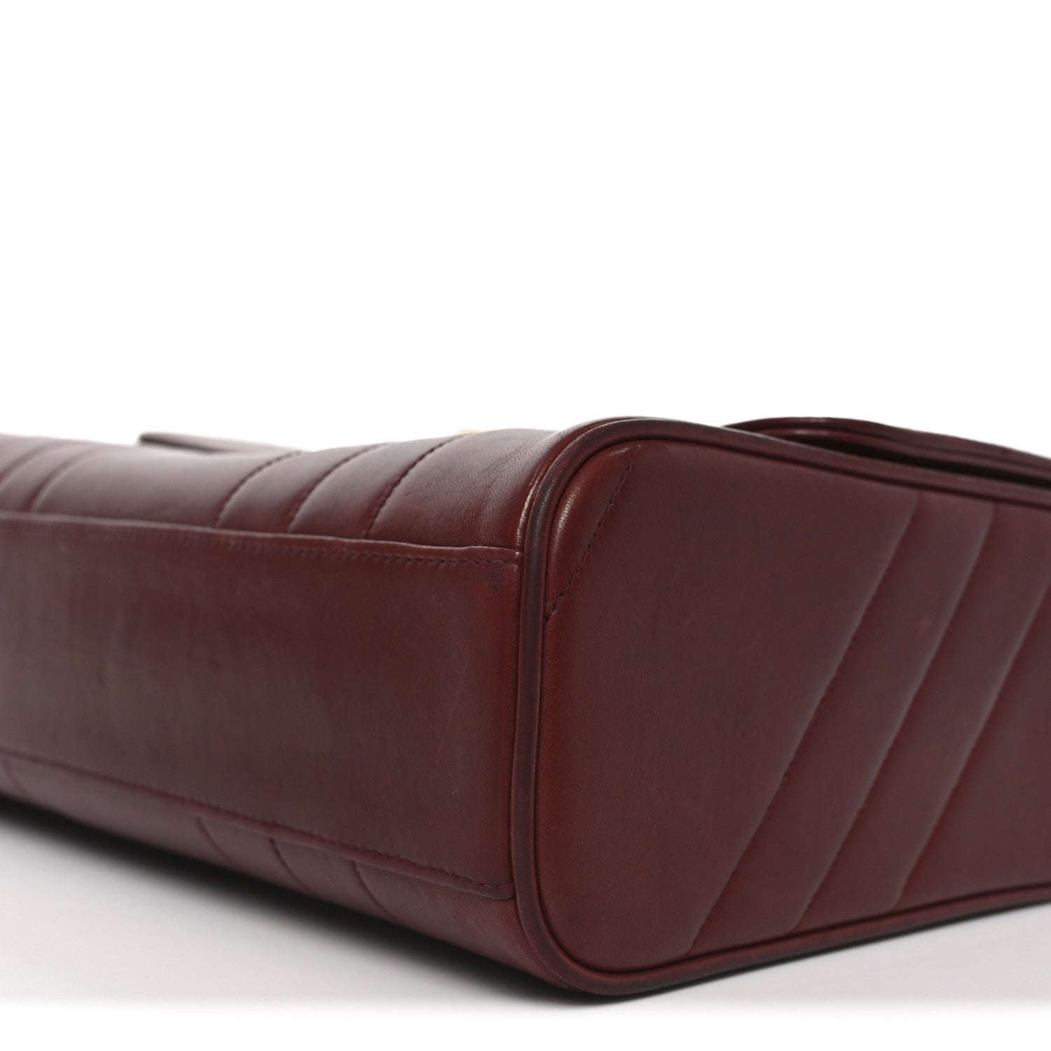 Lambskin Vertical Quilted CC Flap Shoulder Bag Burgundy