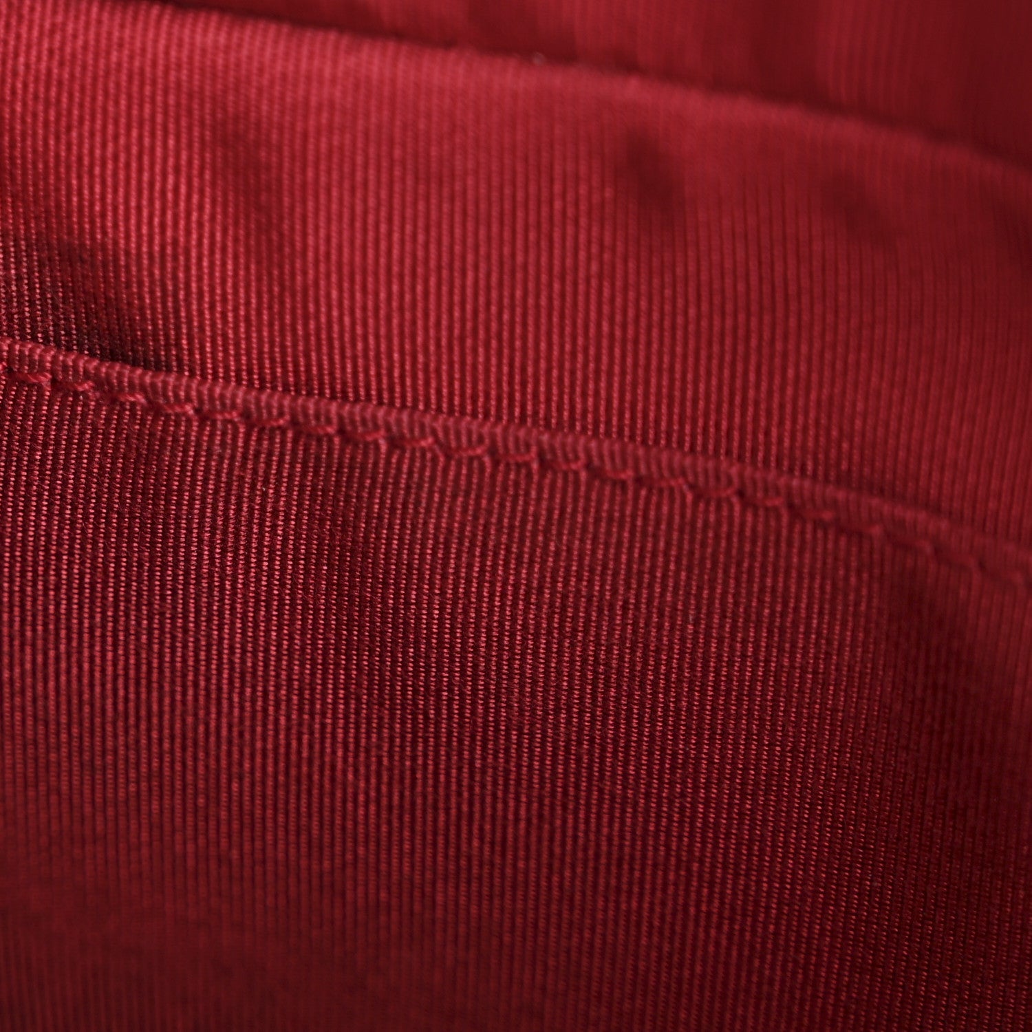 Aged Calfskin Quilted Small Gabrielle Hobo Red