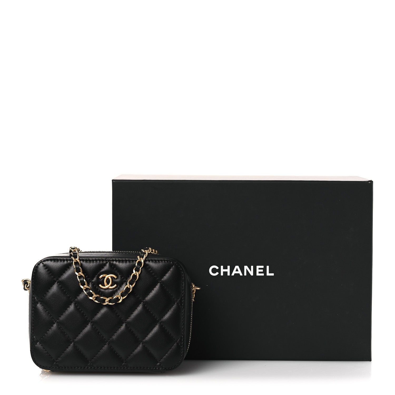 Lambskin Quilted CC Pearl Crush Camera Case Black