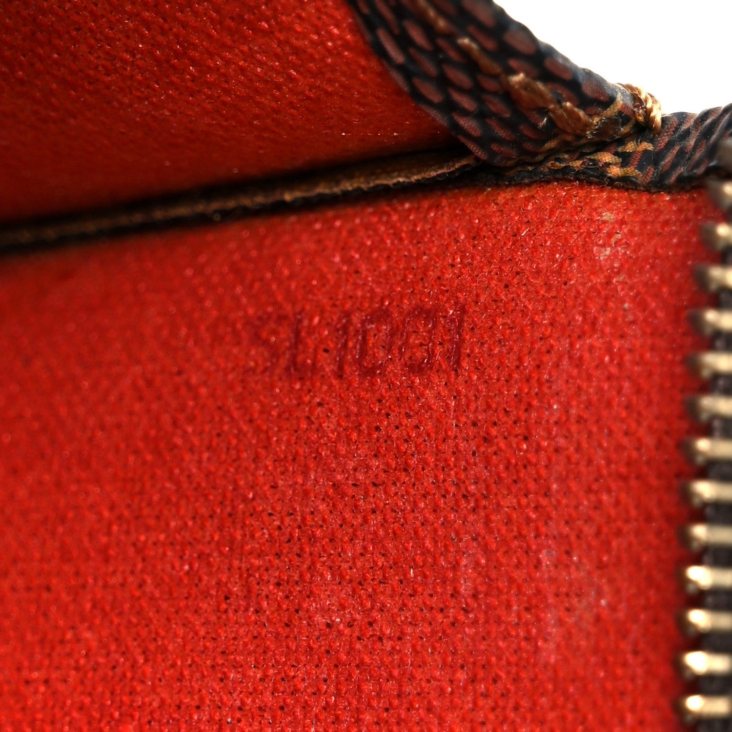 Damier Ebene Toiletry Pouch 26