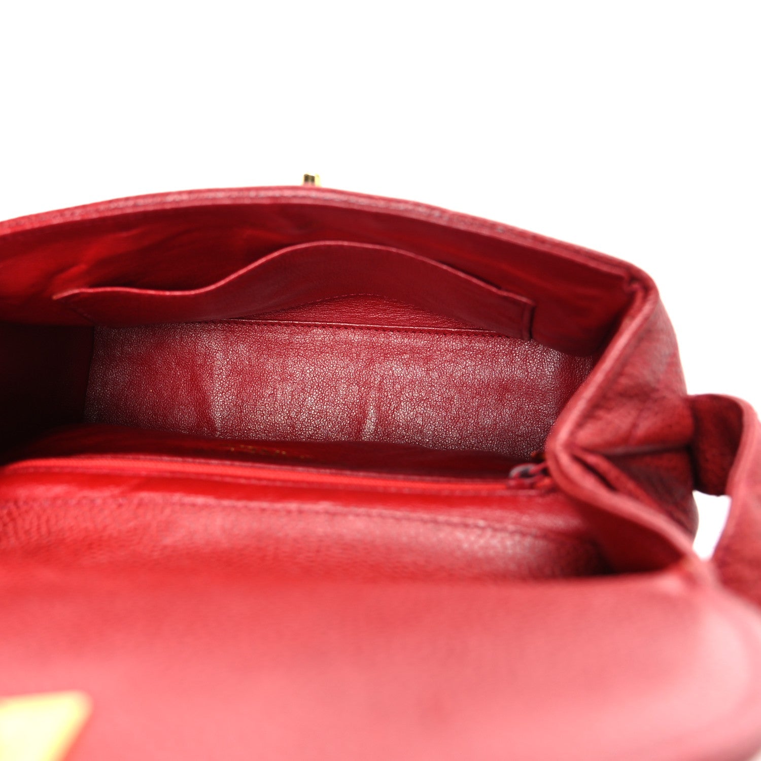 Caviar Quilted Shoulder Bag Red