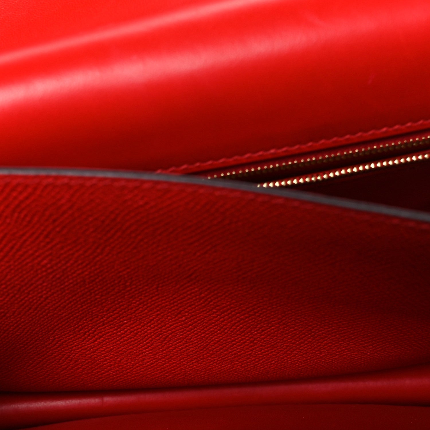 Epsom Constance 24 Rouge de Coeur