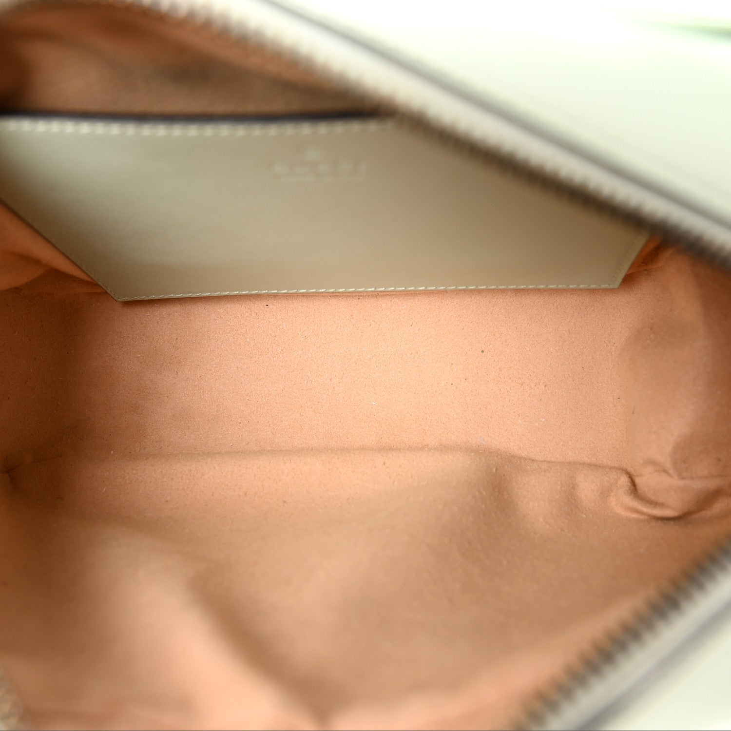 Calfskin Matelasse Small GG Marmont Chain Shoulder Bag Salvy Green