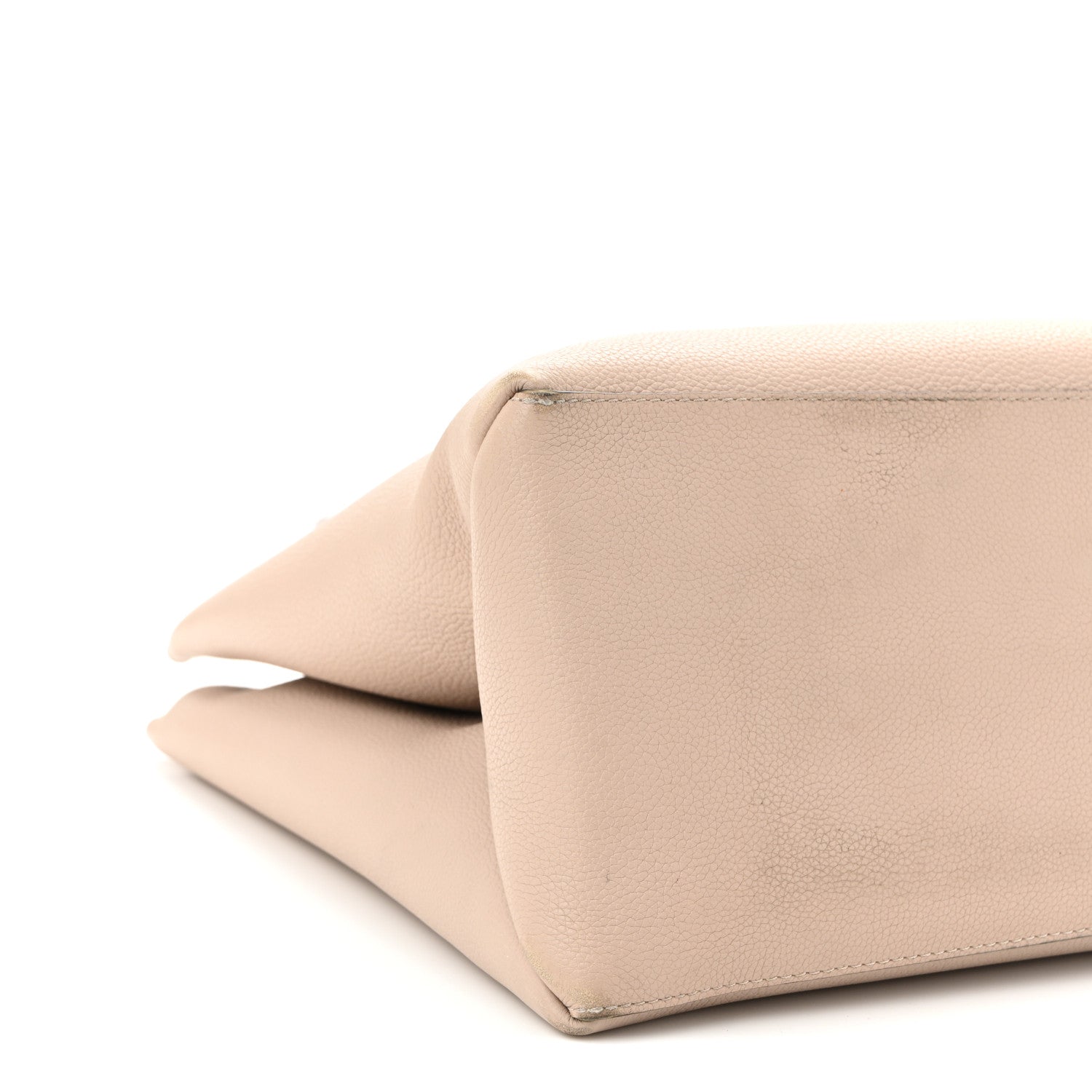 Grained Calfskin Lockme Shopper Greige